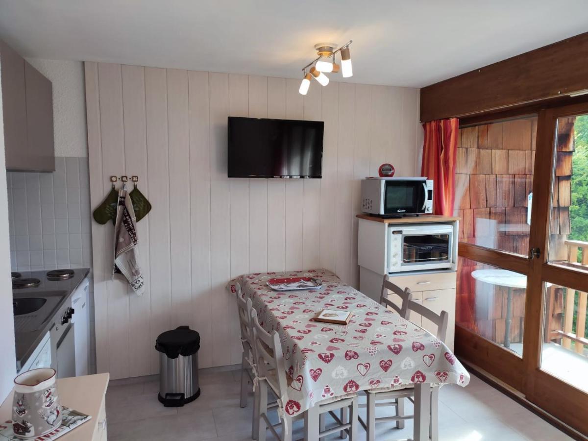 Coquet Studio De 4 Personnes Aux Carroz - Balcon Et Wifi Les Carroz d'Araches Ngoại thất bức ảnh